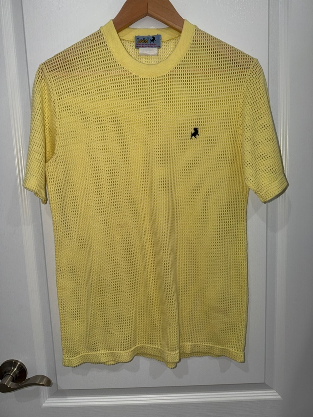 Lois Vintae Yellow Mesh Short-Sleeve Crewneck Shirt size small
